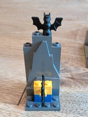Lego | Toys | Lego 672 Juniors Batman Defend The Batcave | Poshmark